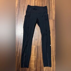 Lululemon capri leggings size 4
